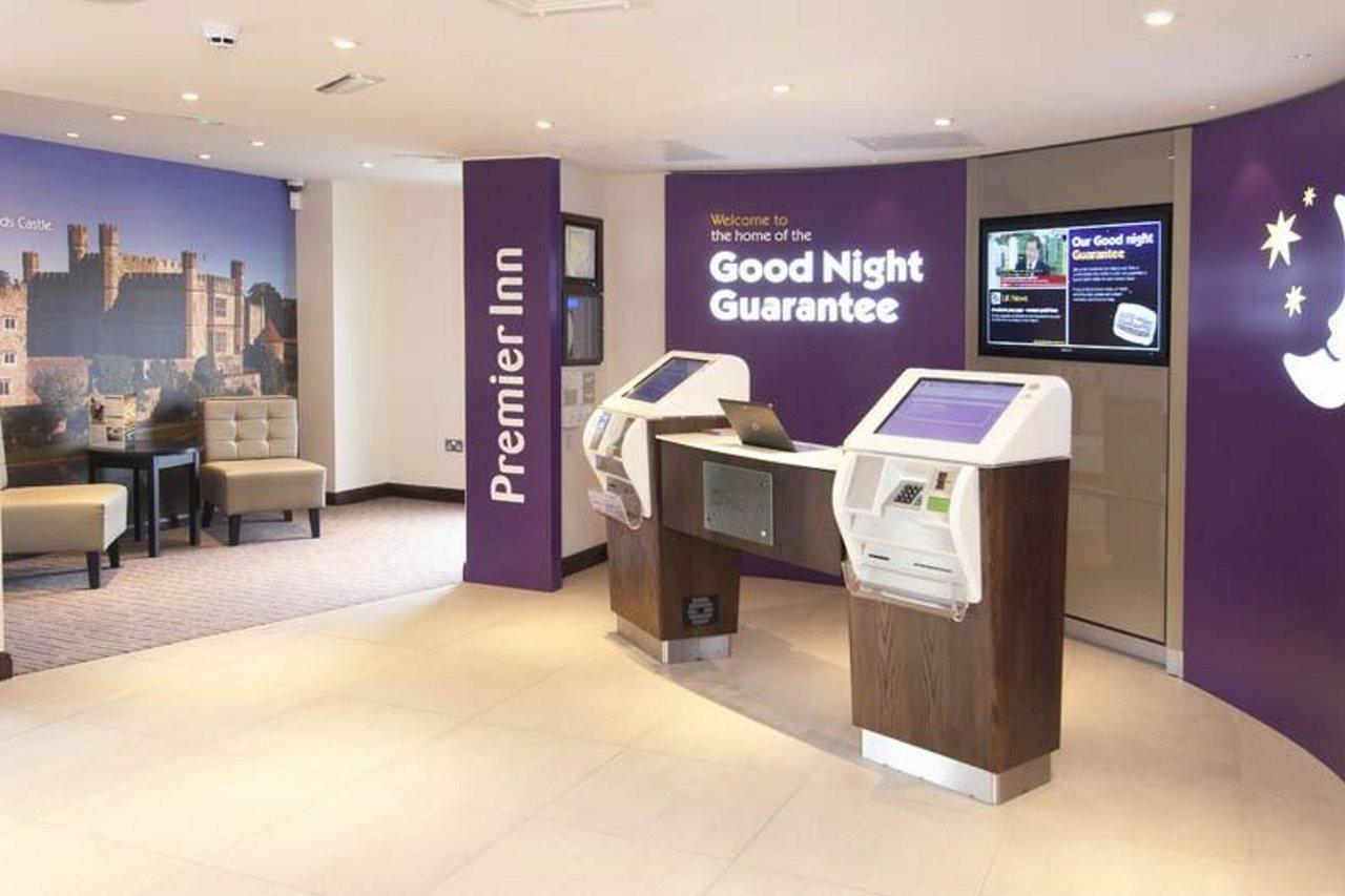 Premier Inn Maidstone Bagian luar foto